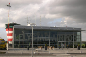 Provincie en vijftien gemeenten: “stel opening Lelystad Airport uit tot na herziening luchtruim”